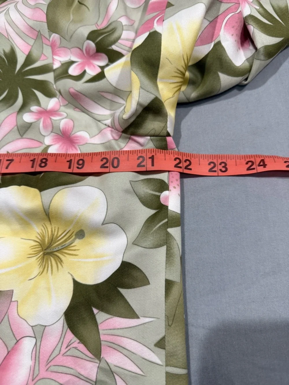 Pendleton Tropical Floral Silk-Cotton Blend Button Down Long Sleeve Shirt - Picture 11 of 13
